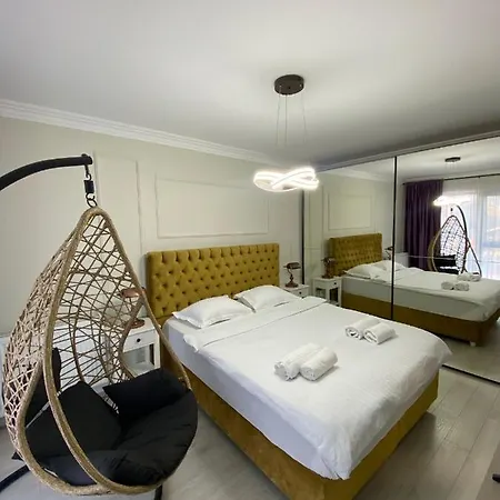 Luxury House Apartment